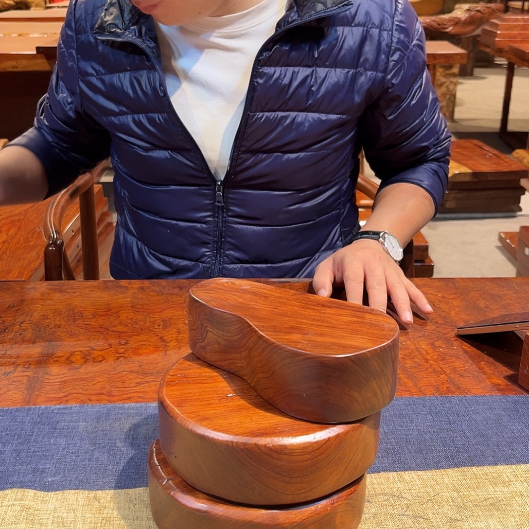 玉木（非红木类）巴花学名古夷苏木