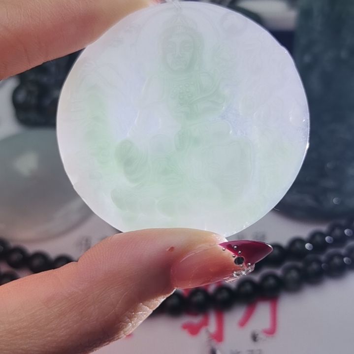 翡翠颈饰未镶嵌天然的A货翡翠多样性发货