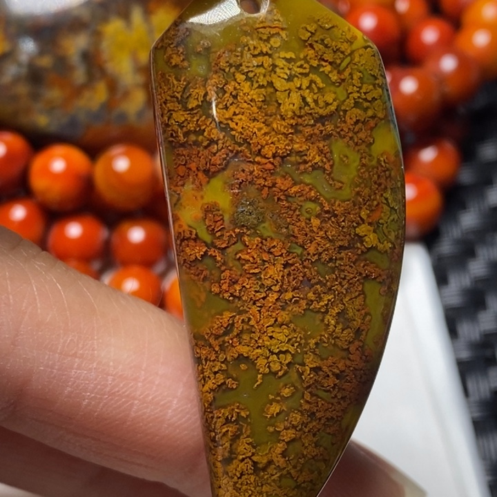 玛瑙/玉髓颈饰未镶嵌