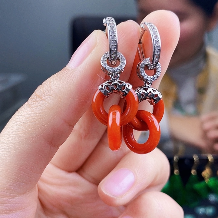 翡翠耳饰未镶嵌饰品