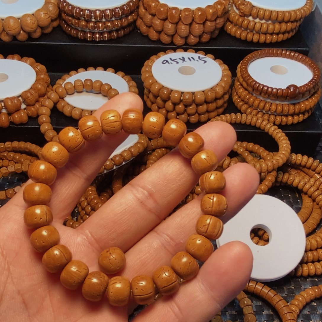 鸡***、桃核吊坠桃核光珠