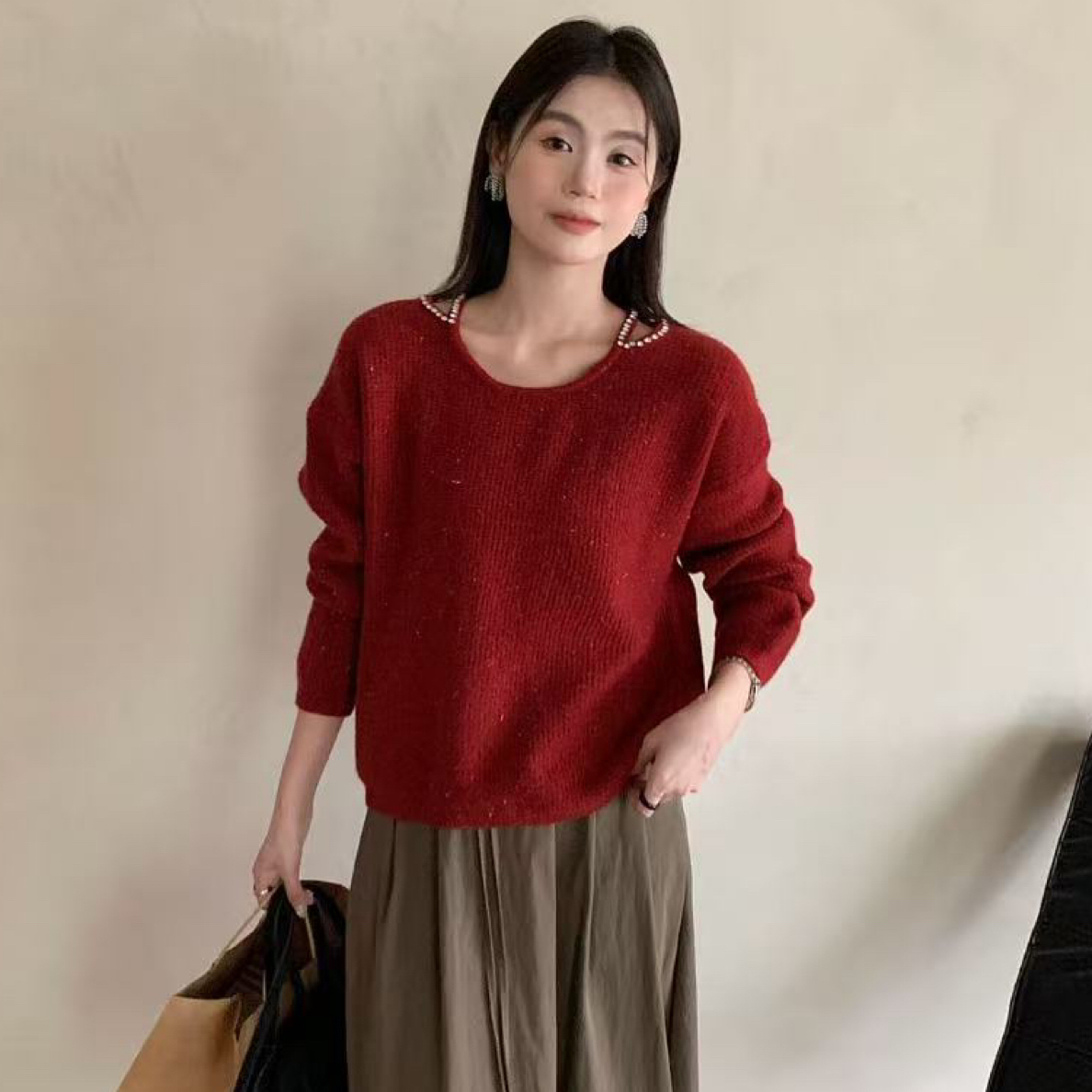 秋冬新款镂空肩膀上衣682660