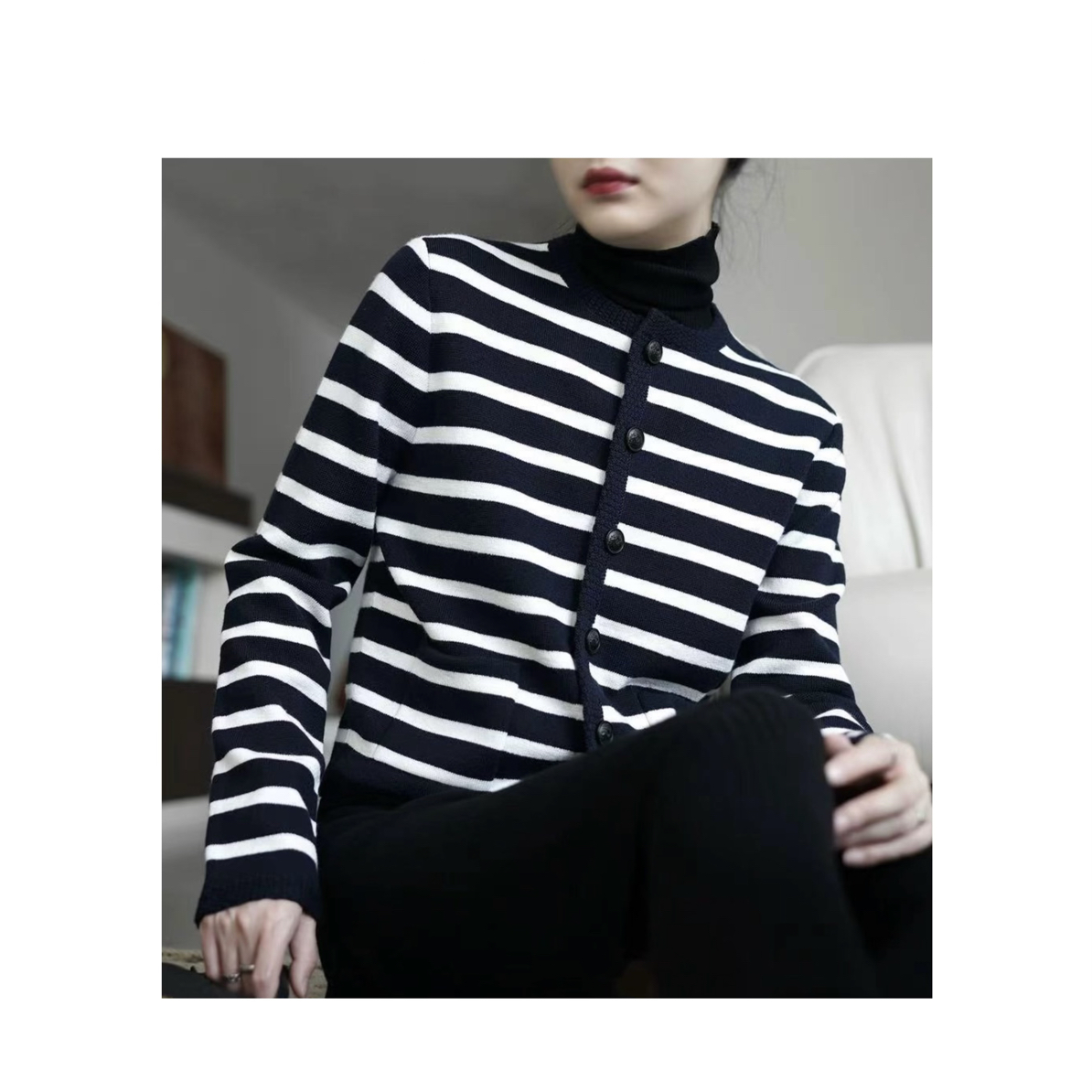 圆领羊毛条纹开衫