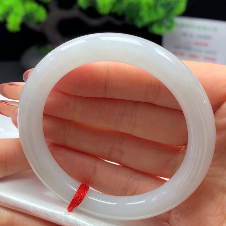 翡翠手镯未镶嵌54圆条