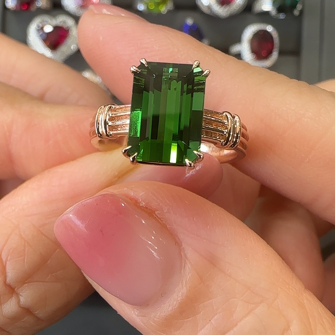 碧玺戒指18K金镶嵌3.4ct