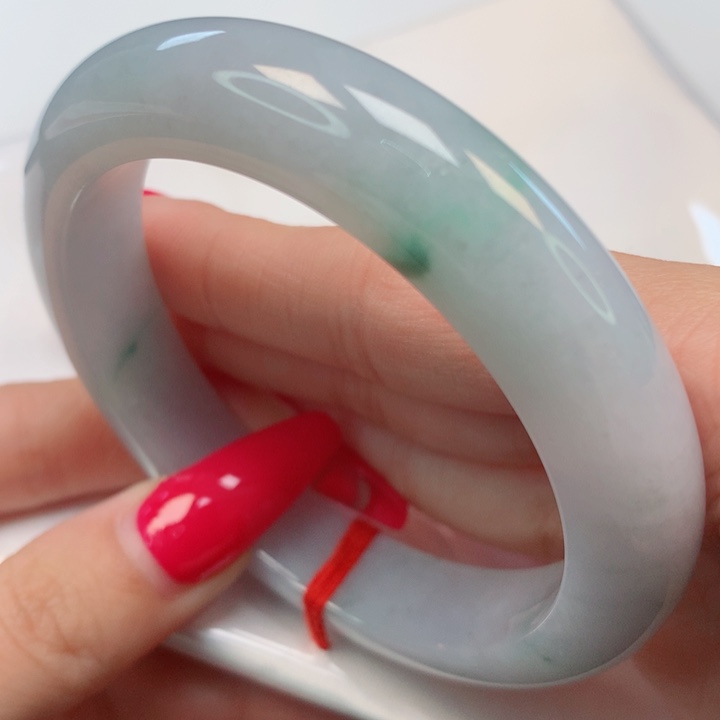 【闪购商品】翡翠手镯未镶嵌59圈