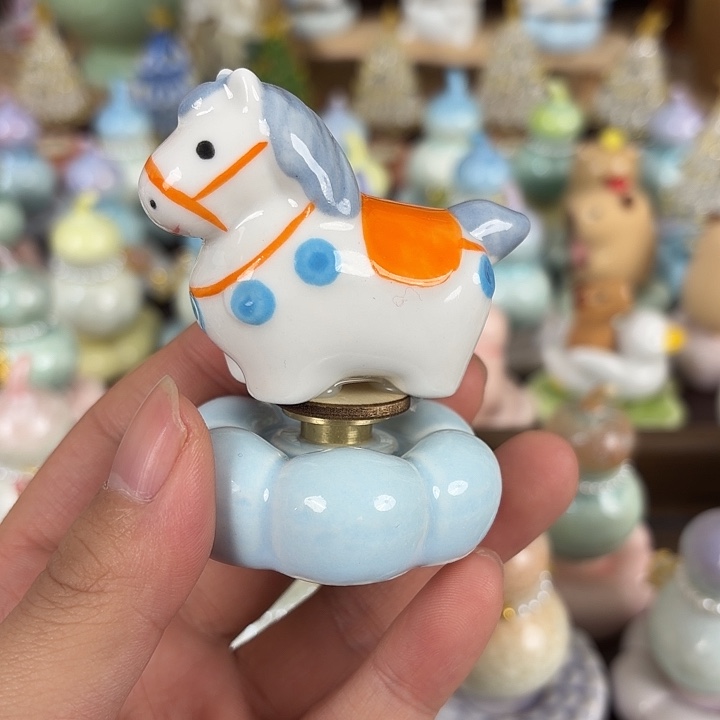 小马陶瓷转转陶瓷