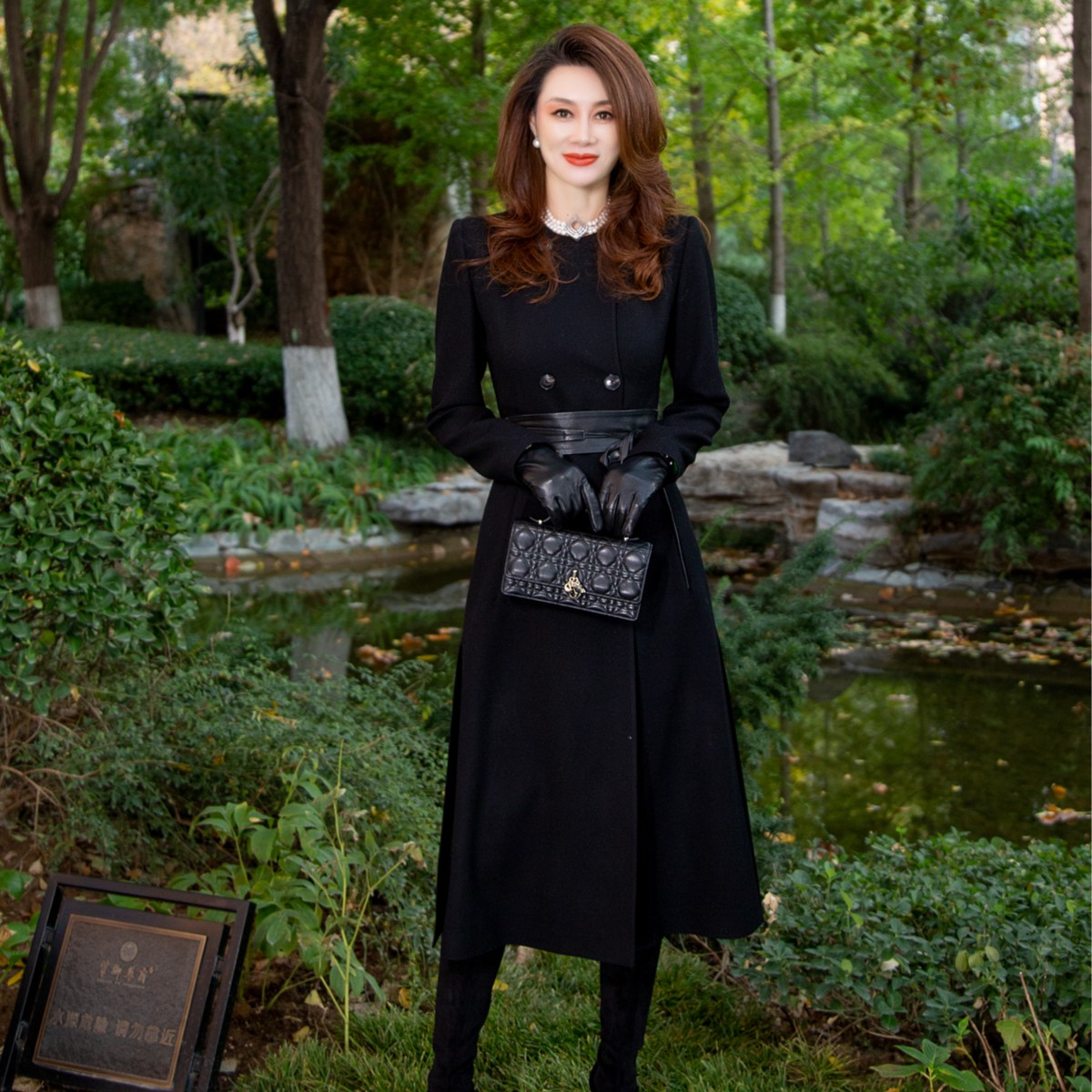 GS黑色羊毛圆领大衣优雅大气时尚经典款【高端服装定制专家】