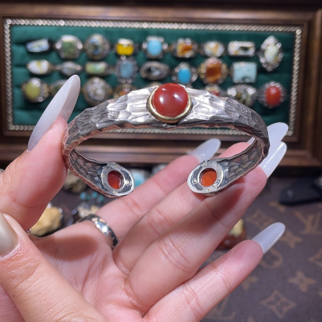 南红玛瑙银S925镶嵌手镯手镯