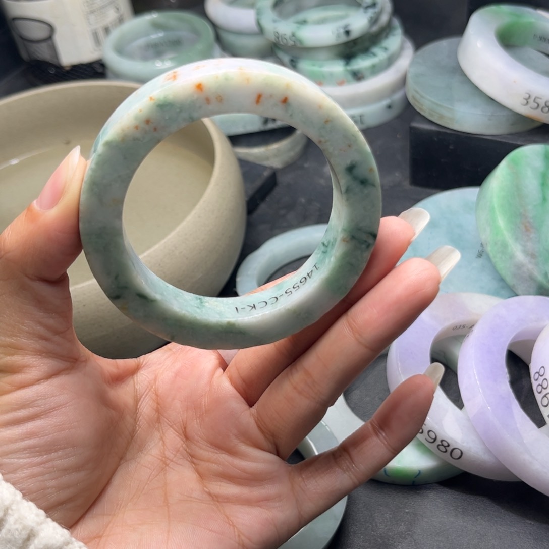 定制翡翠手镯未镶嵌