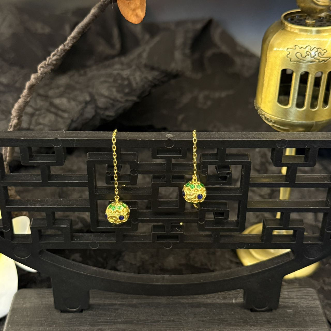 【恒潮珠宝5.56g 足金古法玲珑球耳饰H0961287