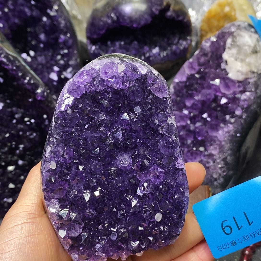 水晶大型摆件（非配饰）未镶嵌