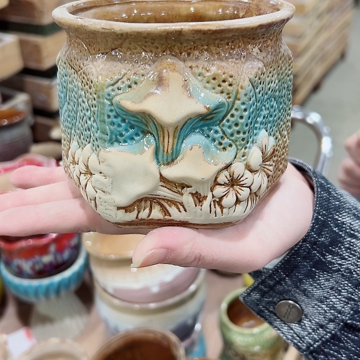 有孔.凑满10元发货多肉陶瓷花盆！