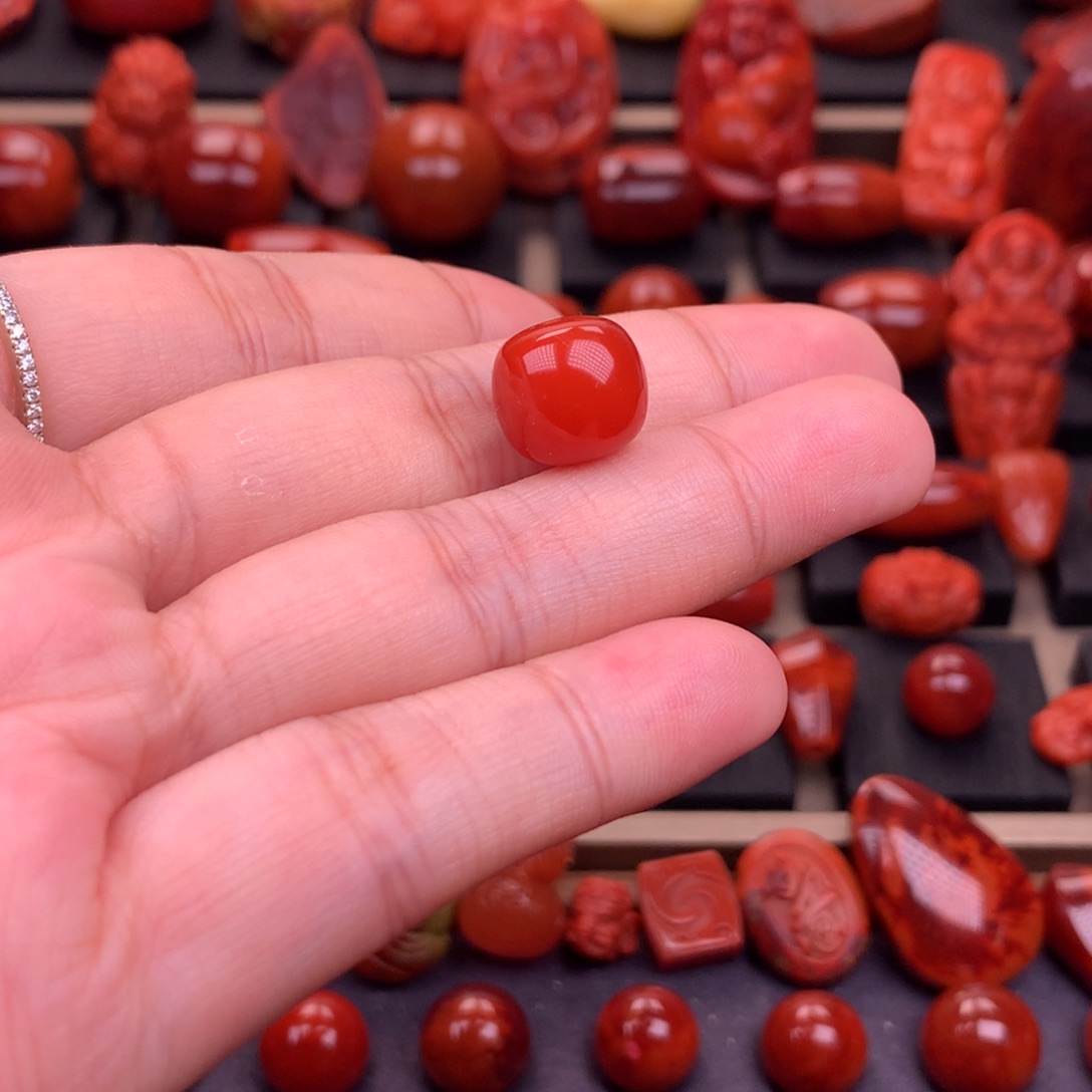 南红玛瑙未镶嵌川料原矿老型单珠12mm