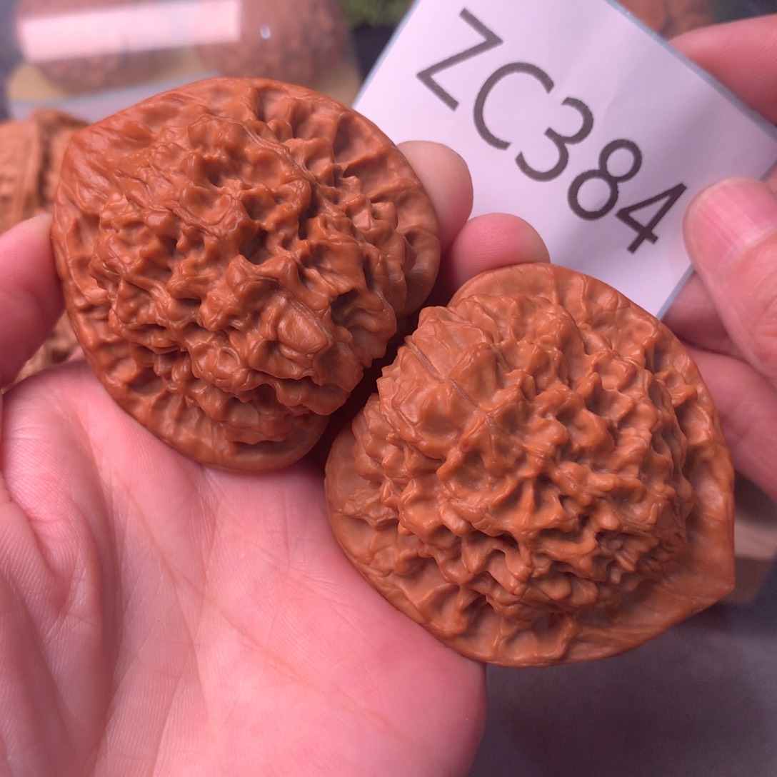 文玩核桃把件麒麟官帽50