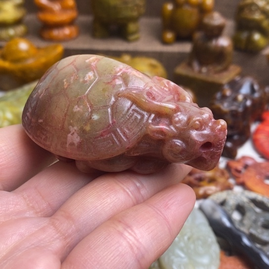 蛇纹石玉未镶嵌颈饰96