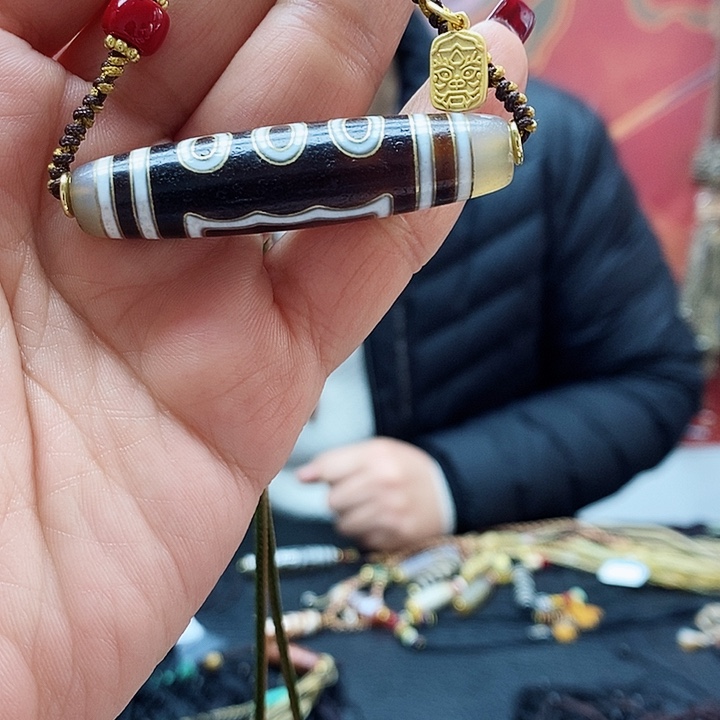 玛瑙/玉髓颈饰合金