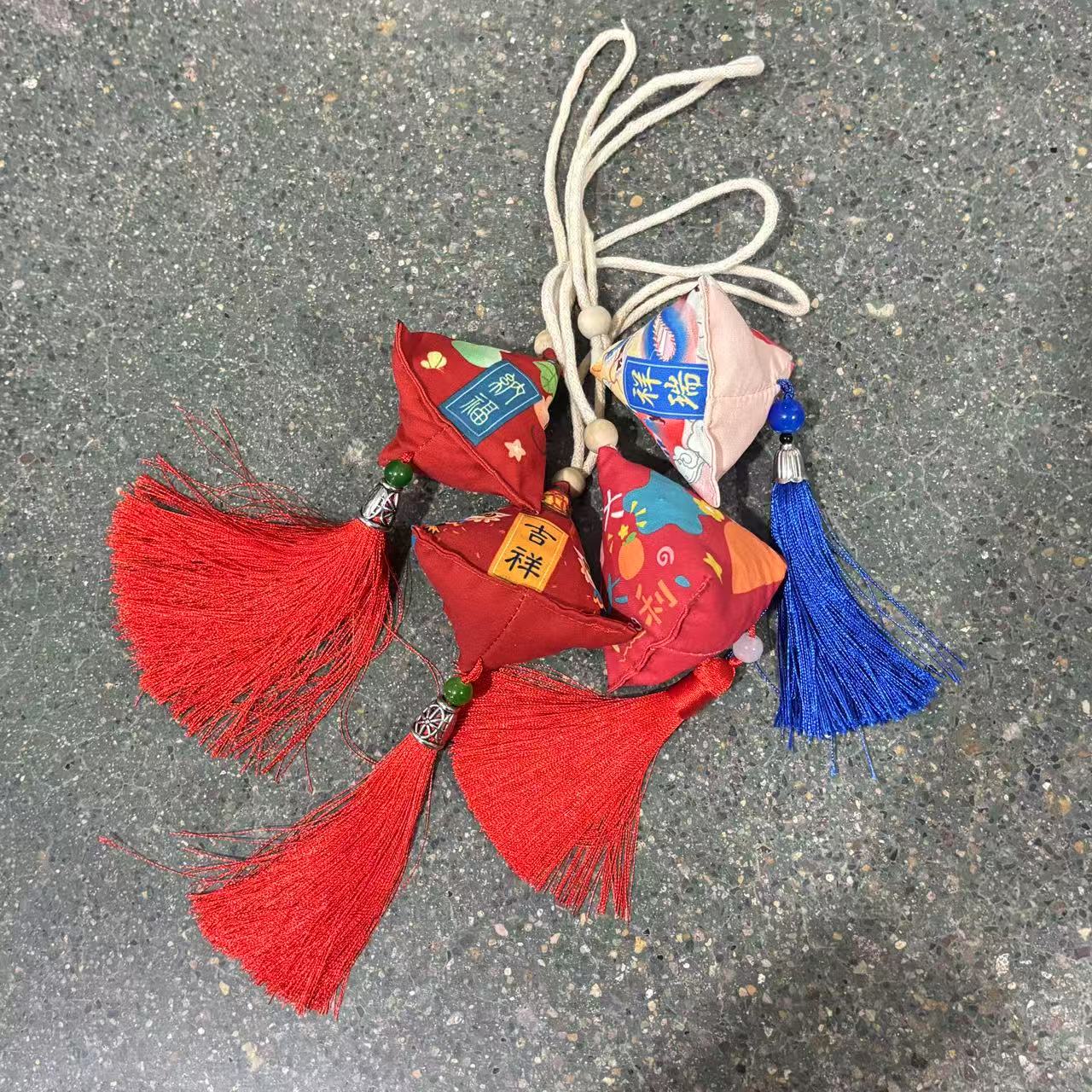 232艾草随身香囊挂件