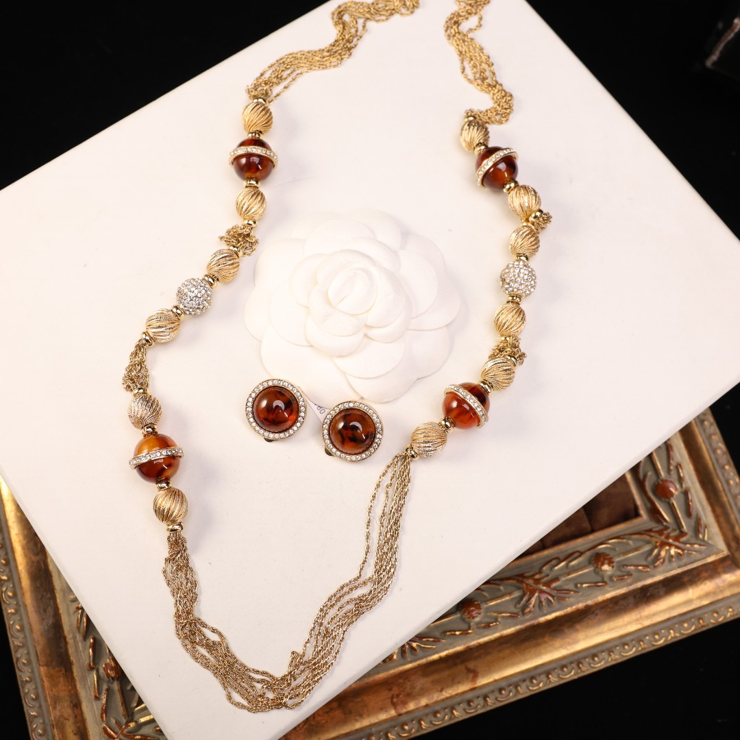 95新 DIOR/迪奥 柚礼中古/迪奥多层串珠项链耳夹套装LZ511532