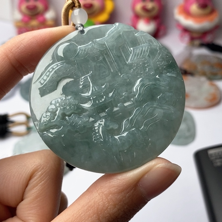 翡翠未镶嵌颈饰翡翠