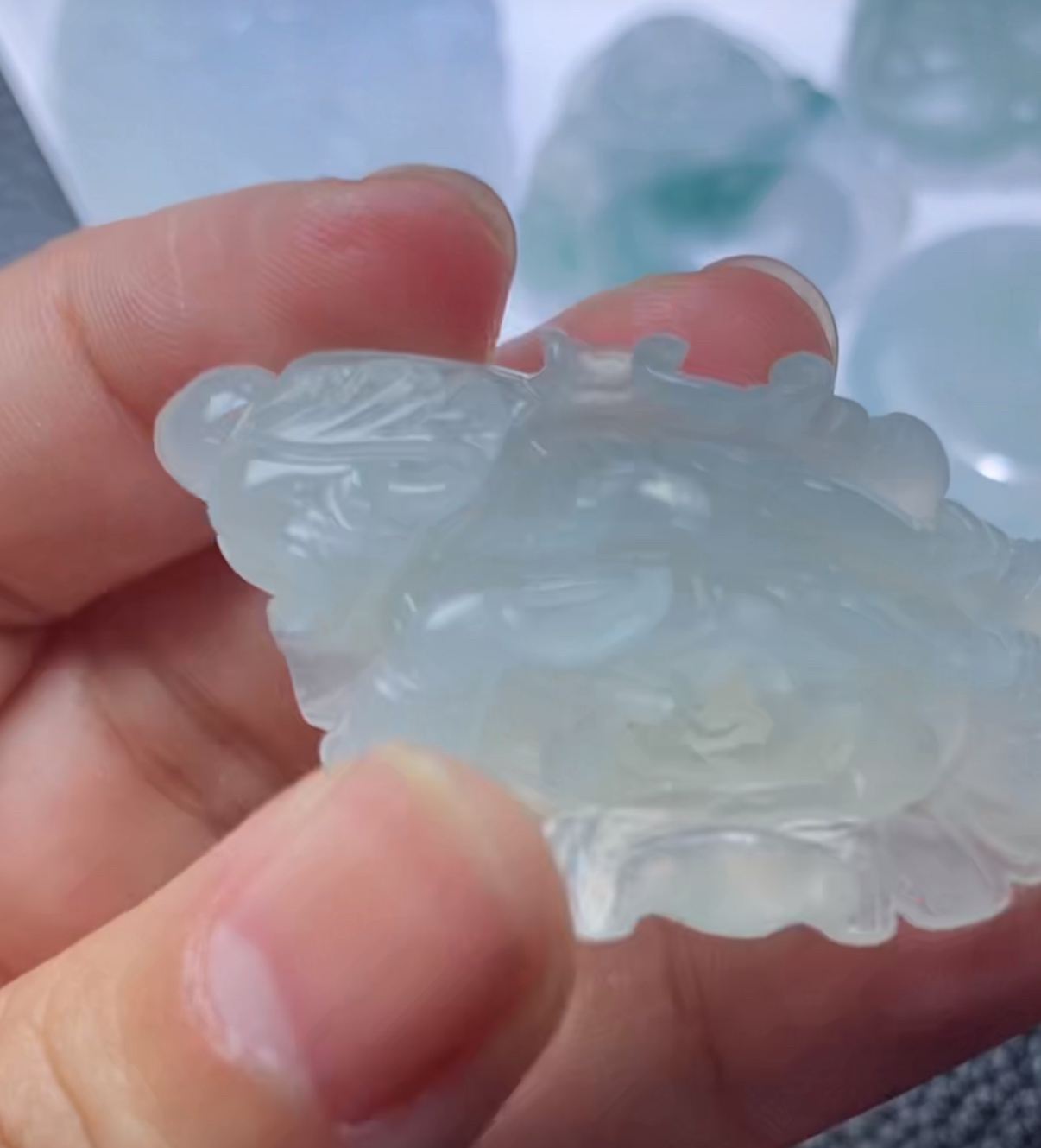 定制翡翠毛货不支持七天