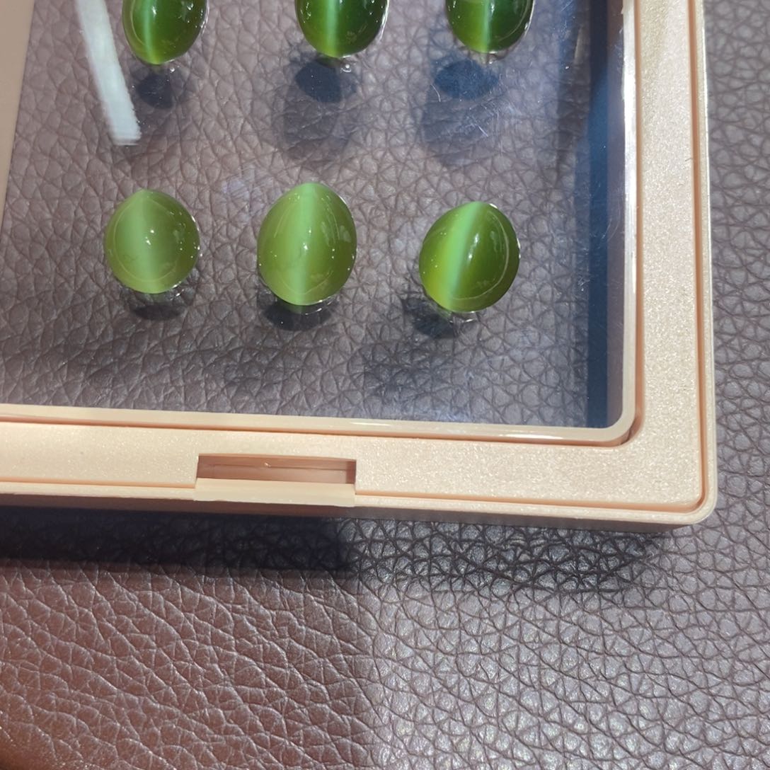 和田玉（碧玉）耳饰未镶嵌范