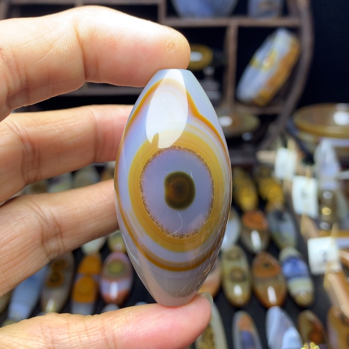 玛瑙/玉髓颈饰未镶嵌