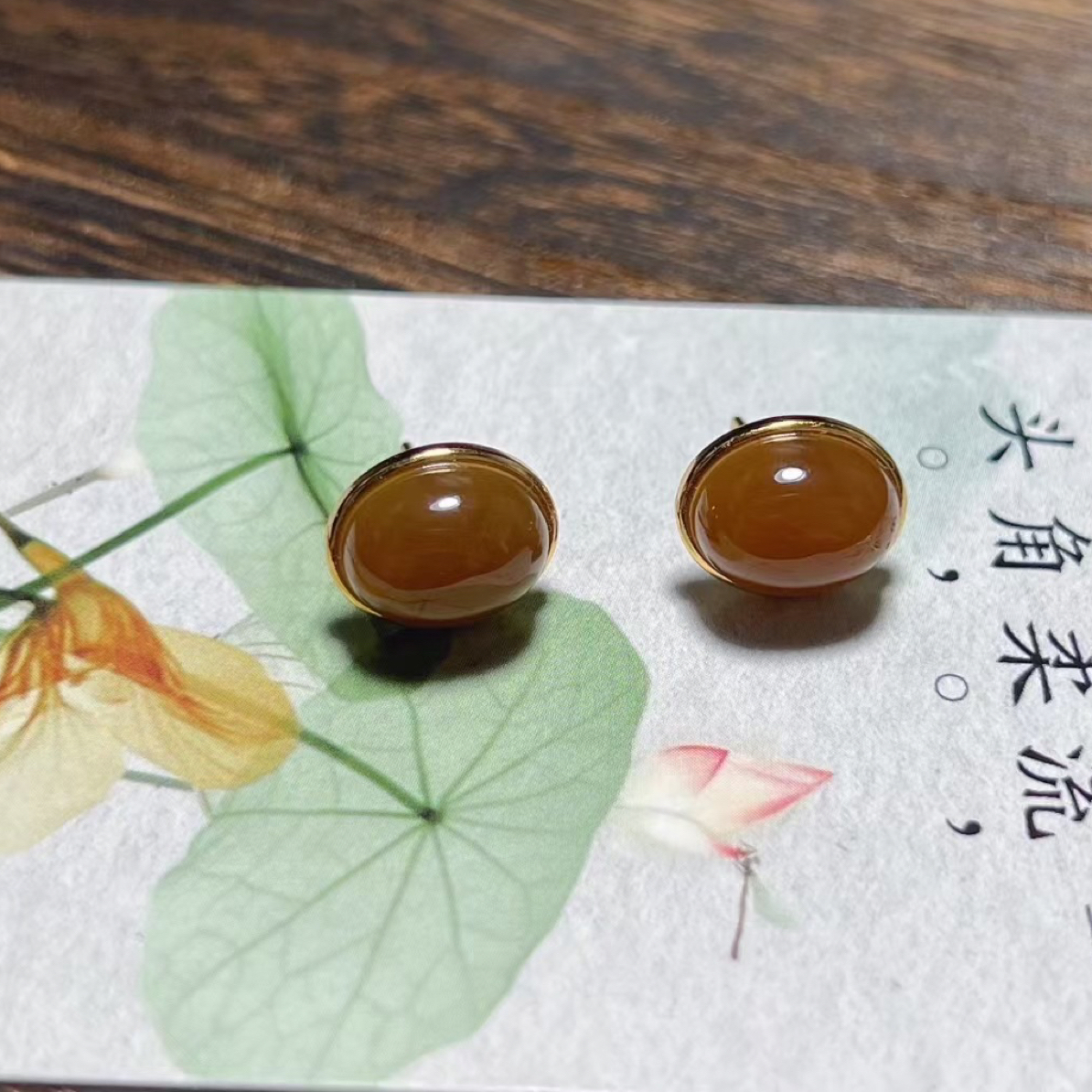 和田玉糖玉耳钉，s925银镶嵌款