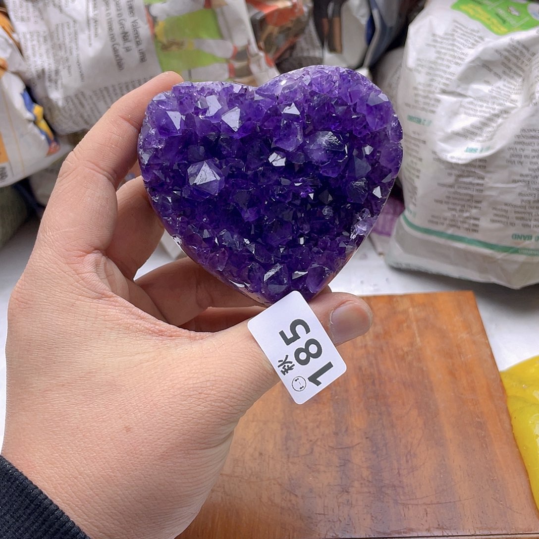 紫晶大型摆件（非配饰）未镶嵌N****a