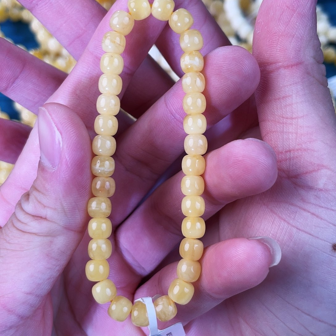 琥珀裸石未镶嵌DY241226B007