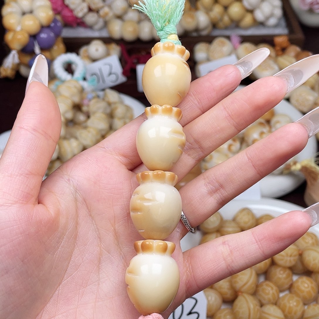 吊坠白玉菩提成品c