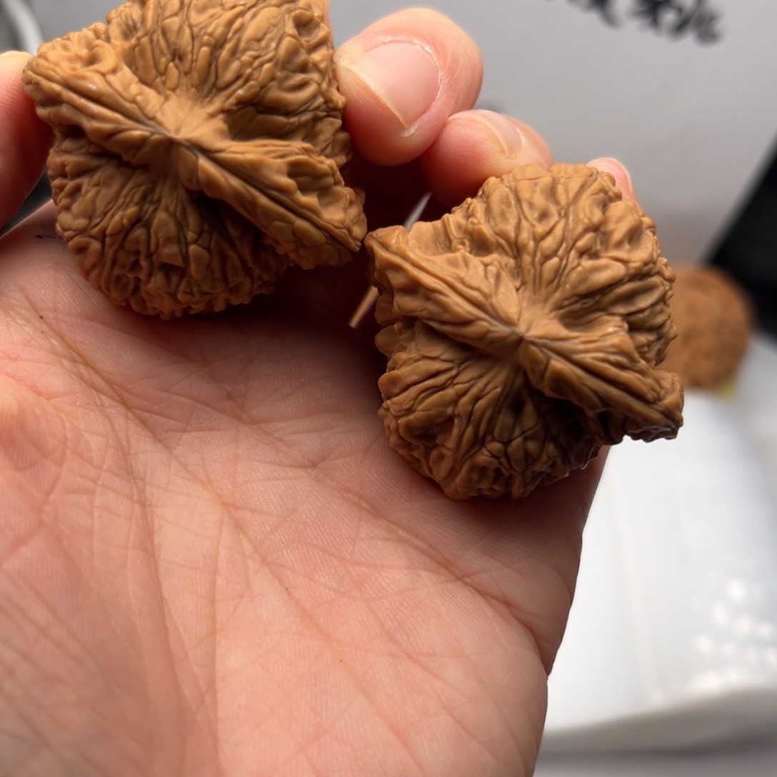 文玩核桃吊坠南疆40