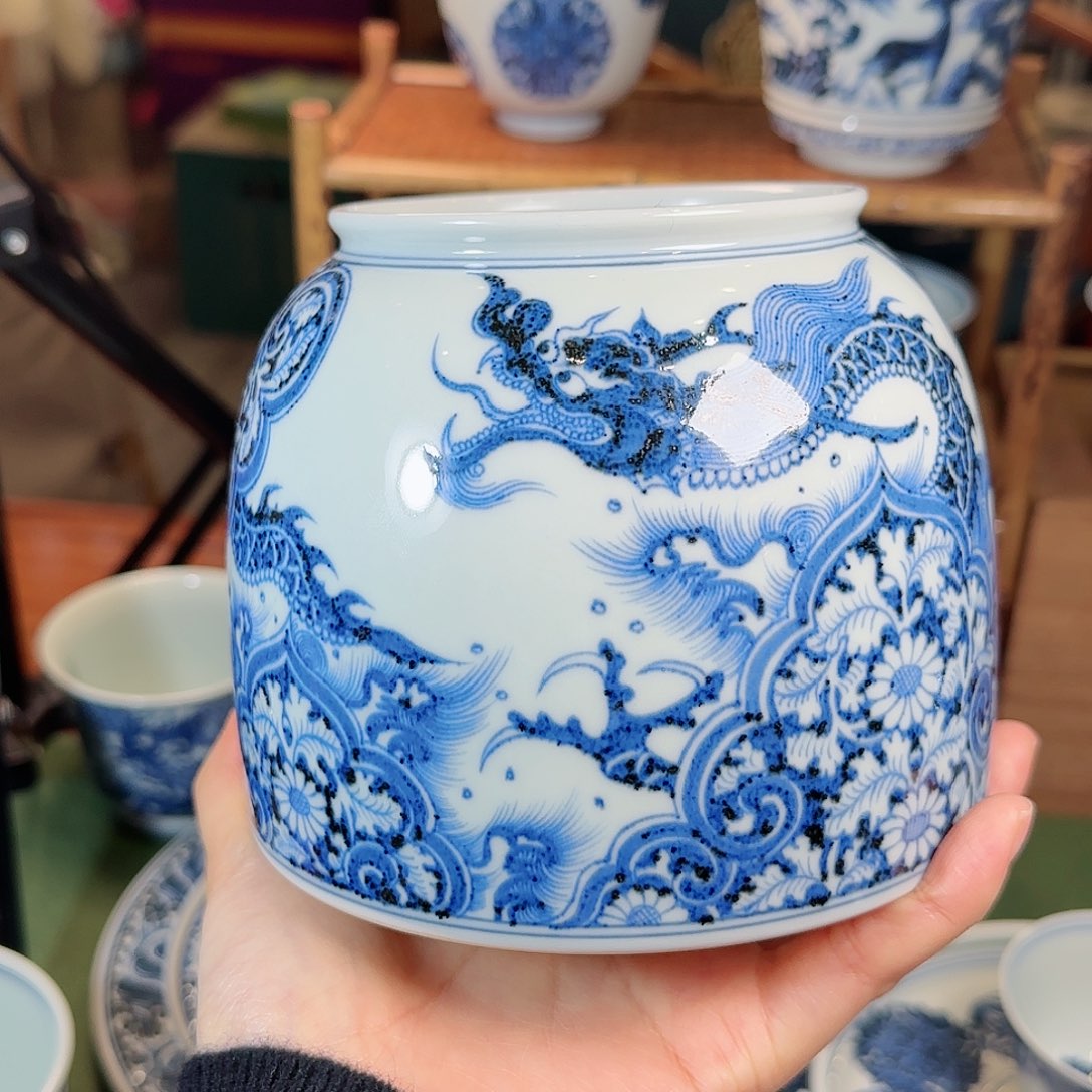 穿花龙水洗明续幽蓝