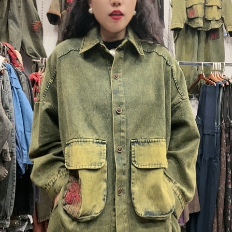 刺绣招财猫牛仔福字上衣绿