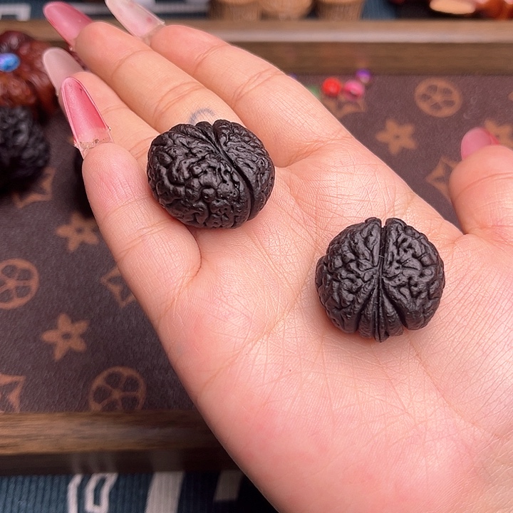 吊坠文玩核桃M*Y小飞蝶  