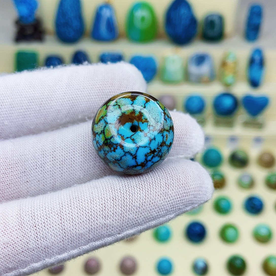 绿松石绿松石未镶嵌