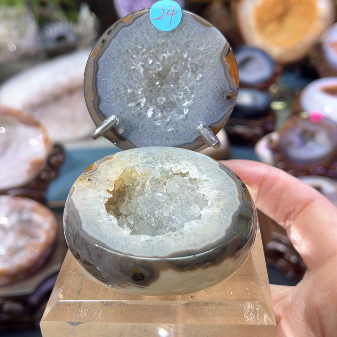 紫晶大型摆件（非配饰）未镶嵌