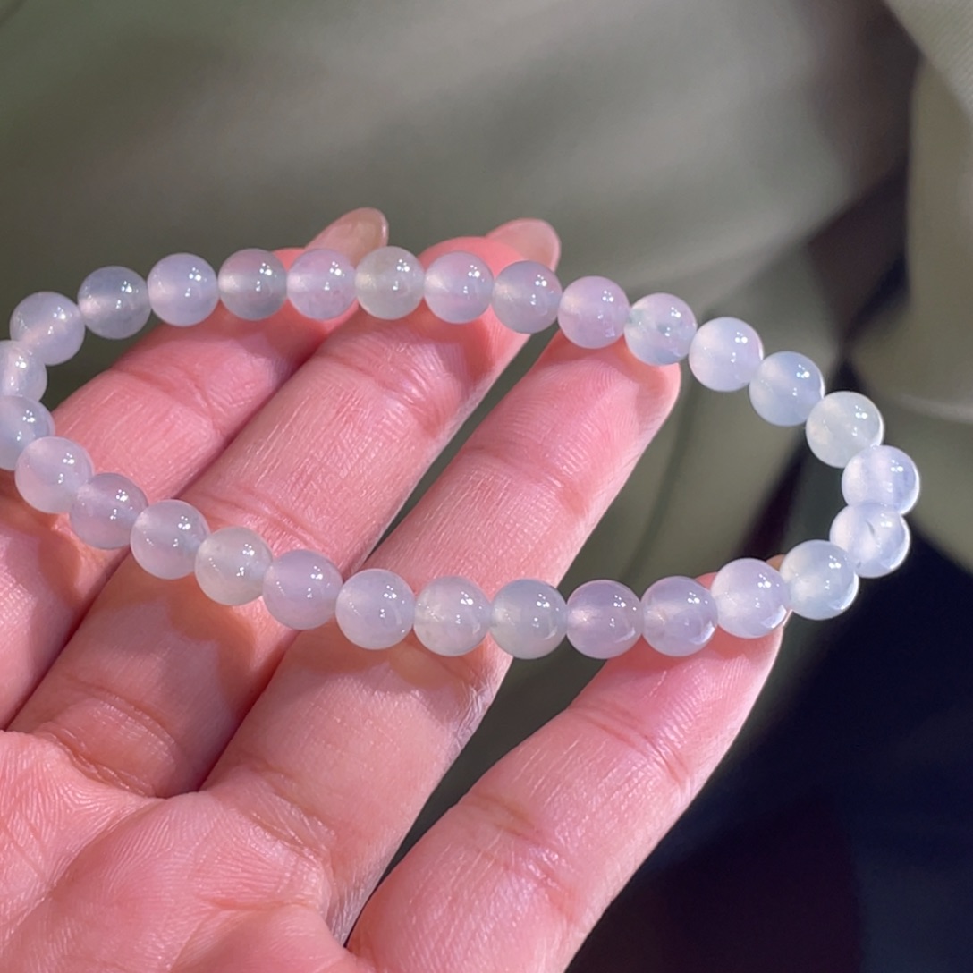 颈饰未镶嵌翡翠手串