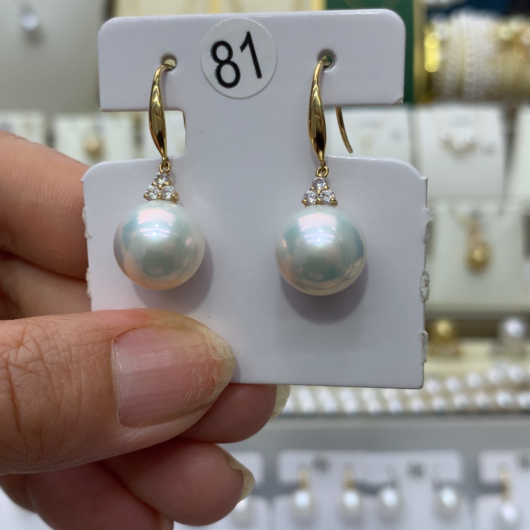 18K金镶嵌淡水珍珠耳饰