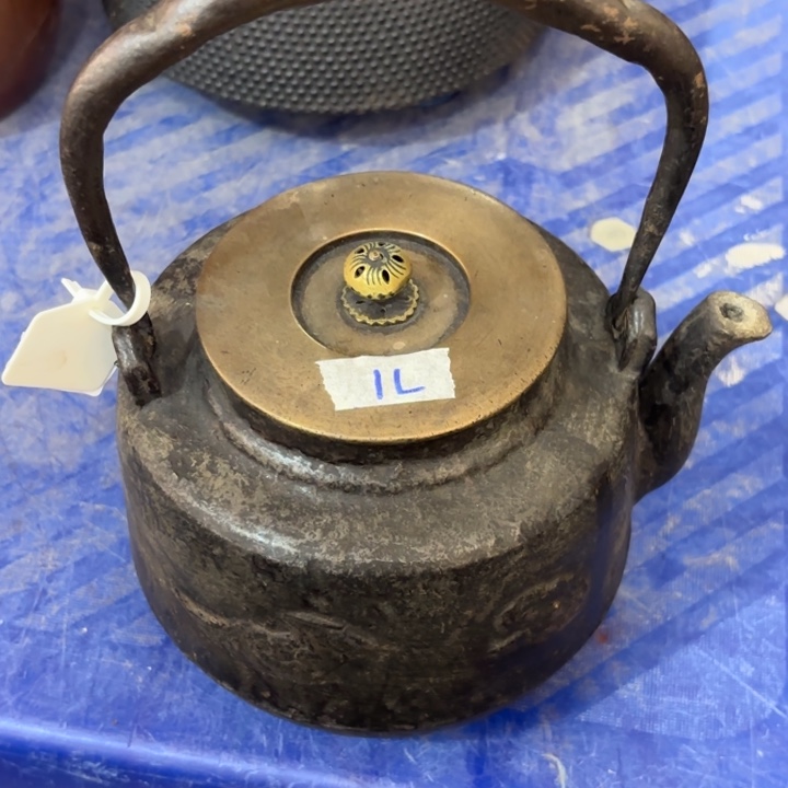 紫砂茶杯隔****哥非常美丽漂亮的物品