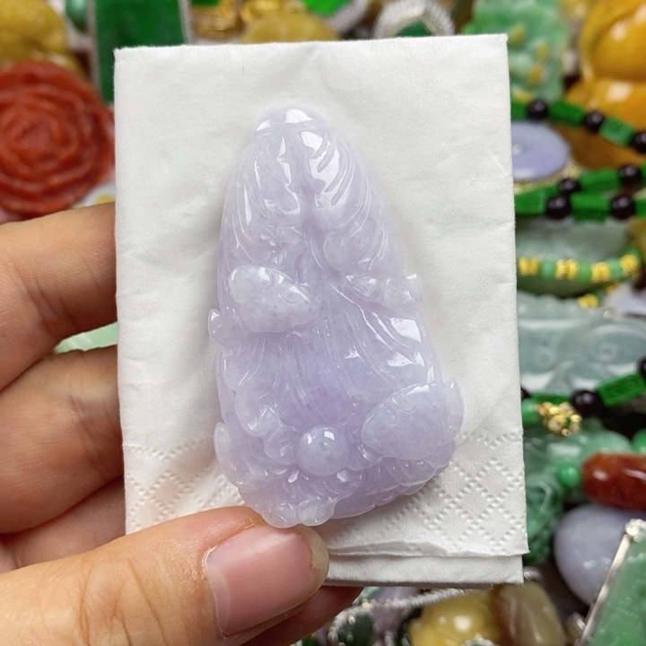 翡翠未镶嵌吊坠(赠链)