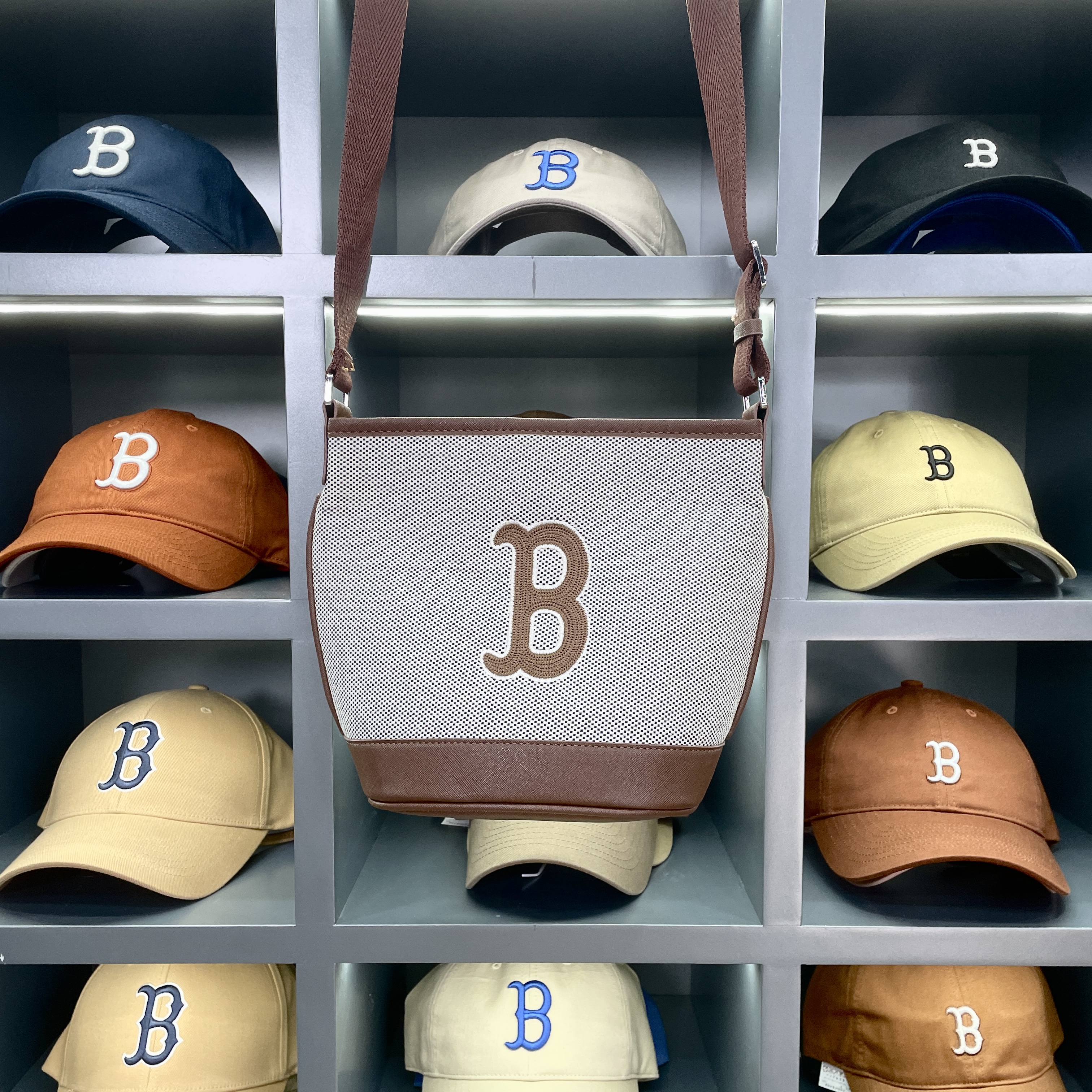 CLNKEL联名款潮牌字母大Logo可调节肩带帆布包 190 瑶瑶