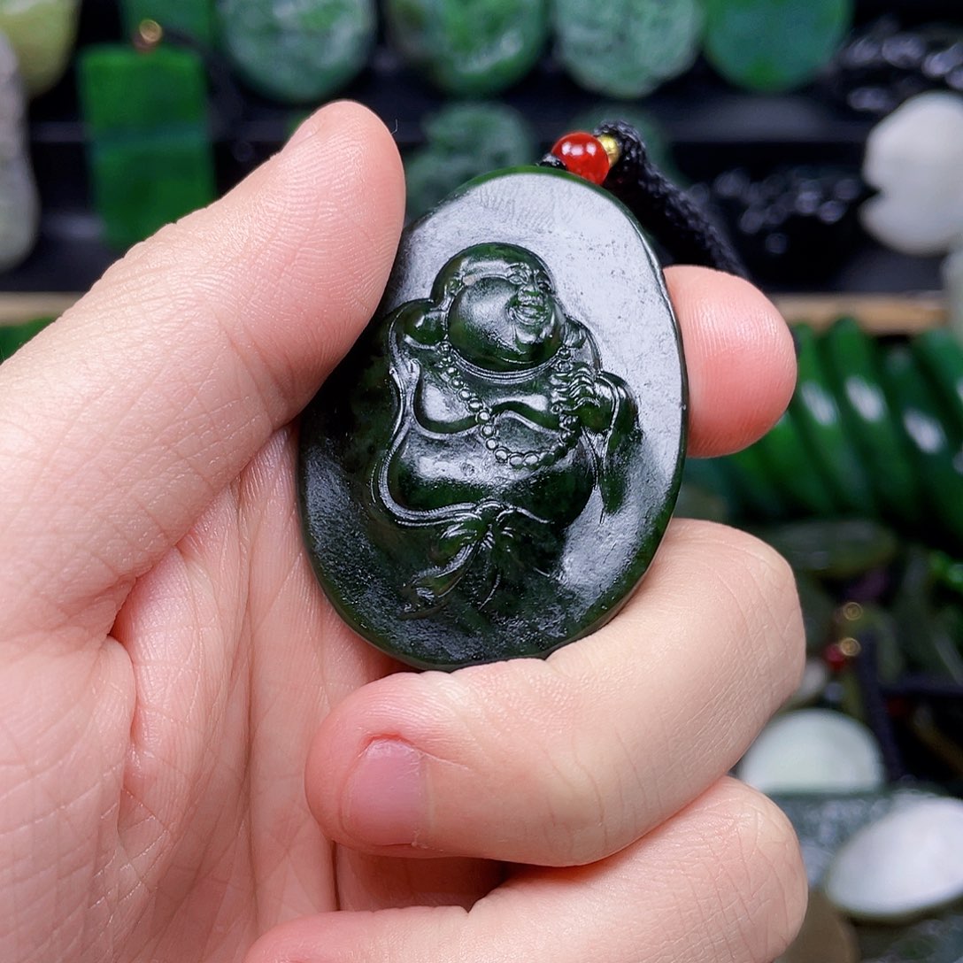 和田玉未镶嵌珠宝奇石