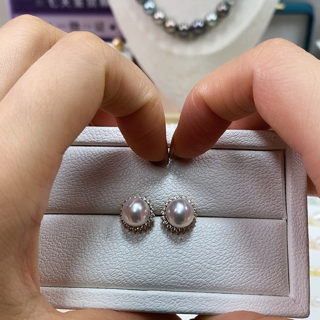 海水珍珠18K金镶嵌耳饰8.5-9m日本海水珍珠耳钉（天女）
