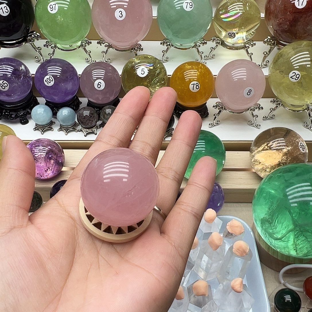 未镶嵌珠宝半成品水晶