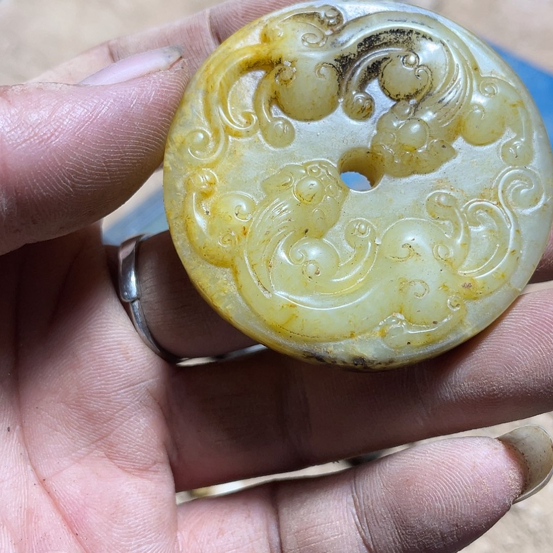 和田玉（糖玉）未镶嵌颈饰