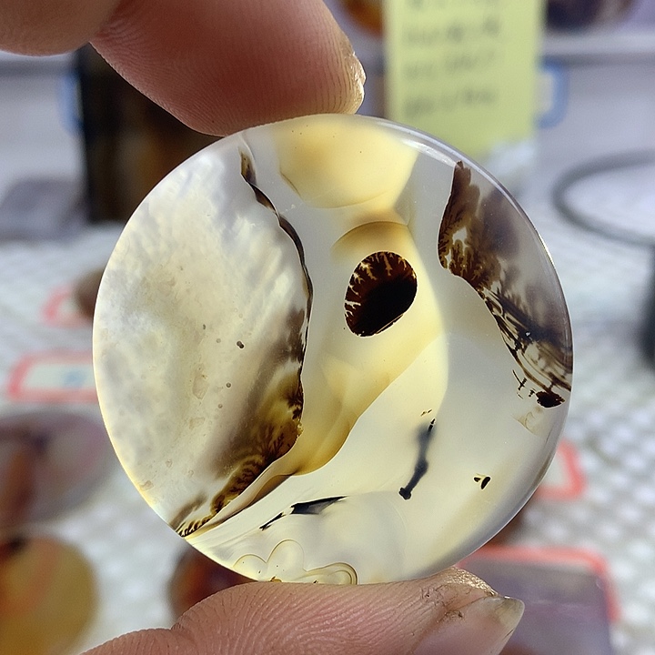 玛瑙/玉髓未镶嵌颈饰