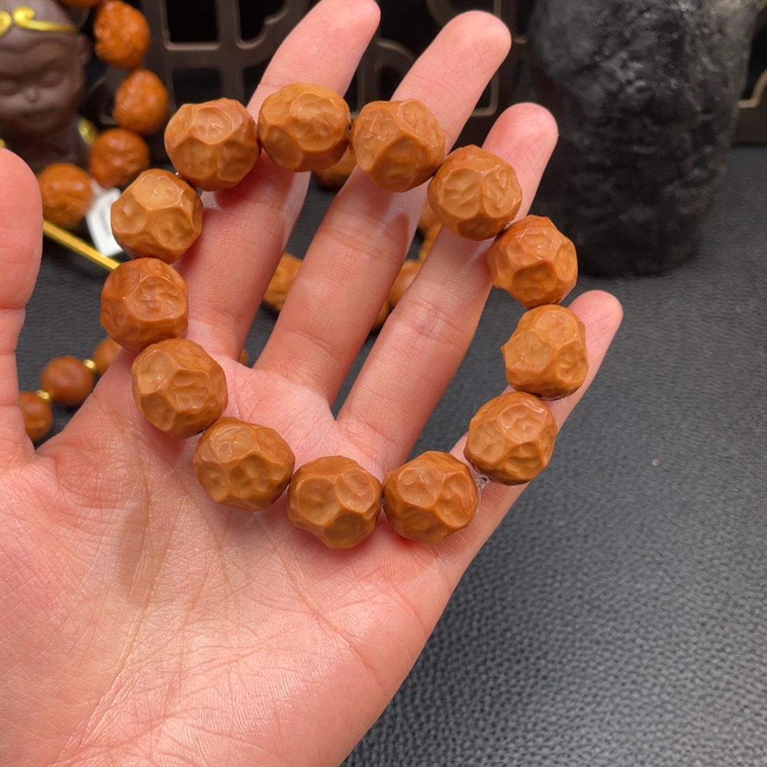 橄榄核手串/手链6592陨石坑