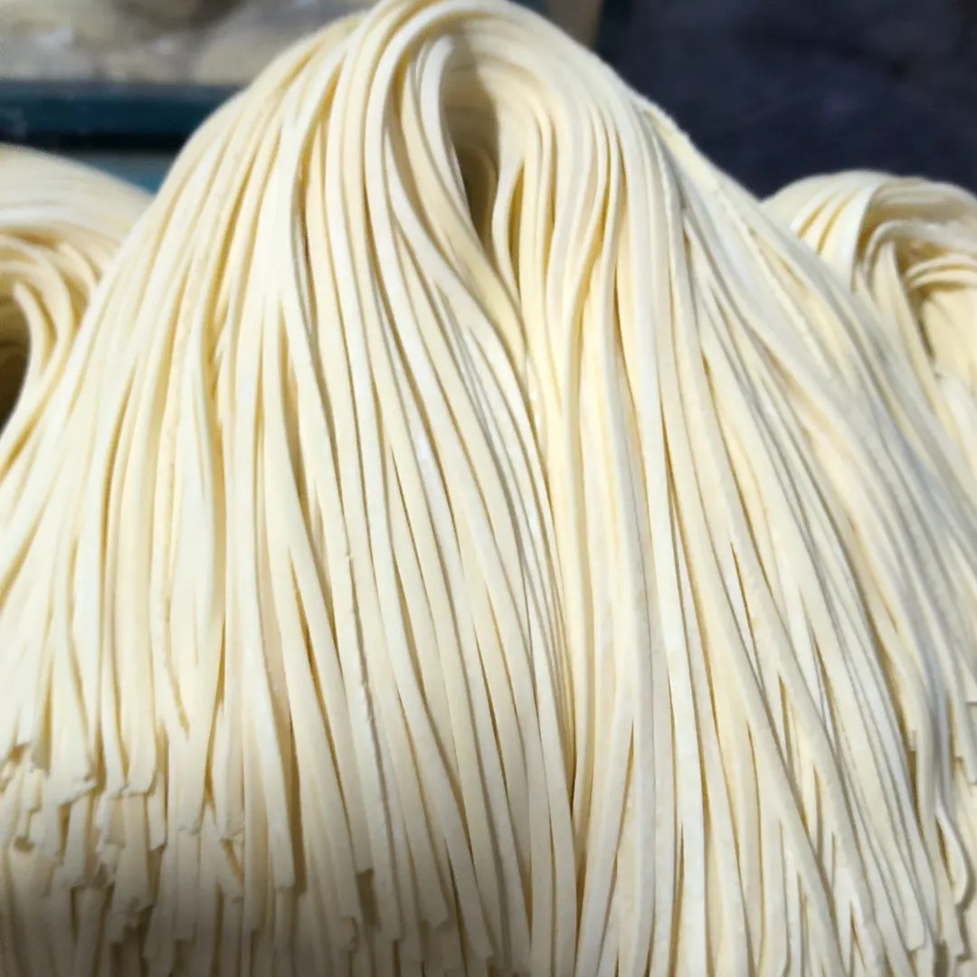 面条一公斤7元500克中宽