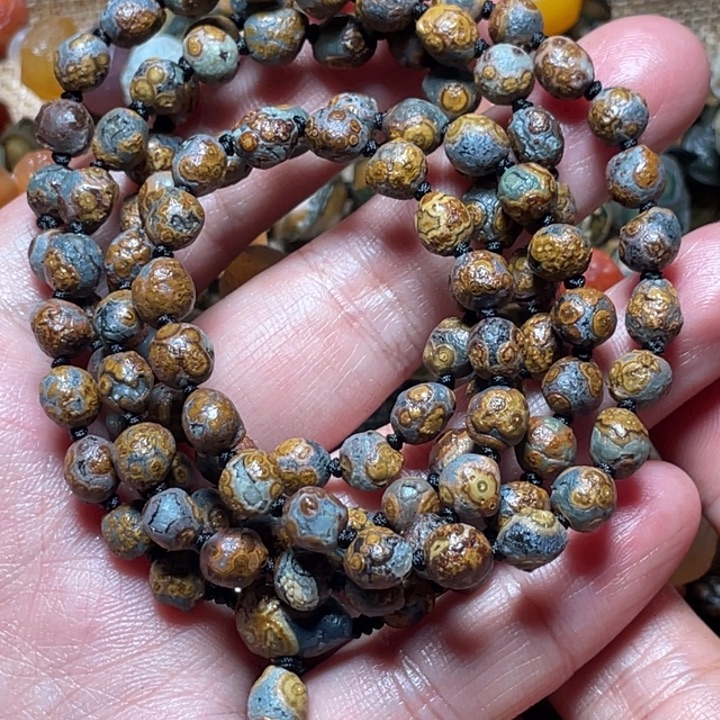 石英石非金属阿拉善原石